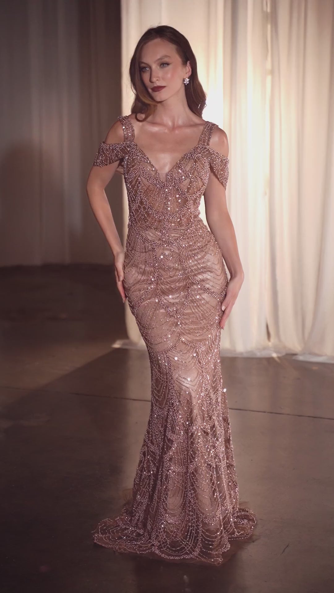 Ladivine CC4020 DRESS
