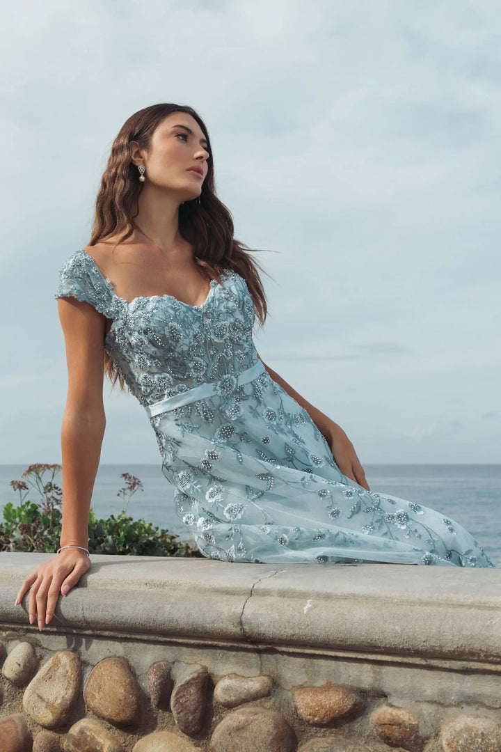Blue Floral Embroidered Sweetheart Neckline Midi Dress - FOSTANI.com