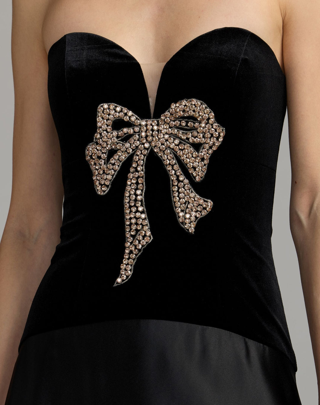 Mac Duggal 2423 Strapless Velvet Gown With Bow Detail