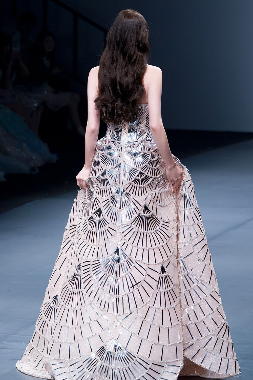 Linh Nga LMBAT282 Dress - FOSTANI.com