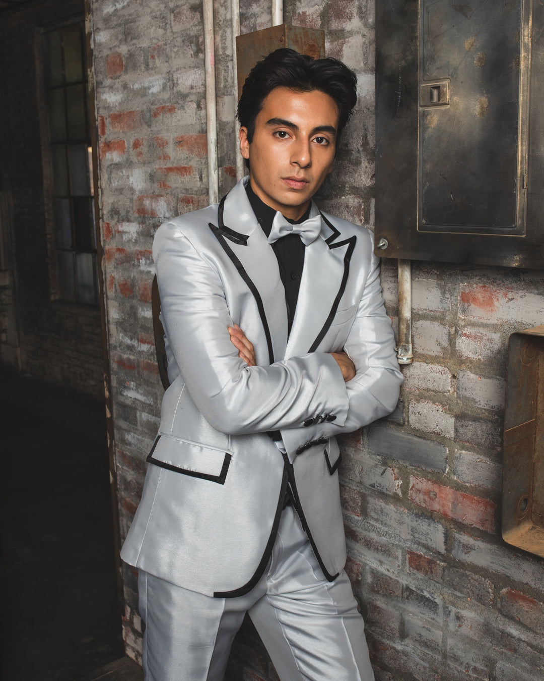 Peanut Butter Collection Johnny B- Platinum suit - FOSTANI